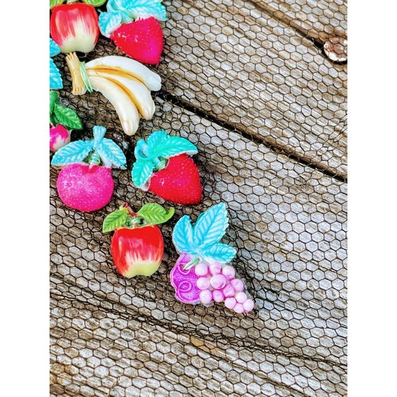 Vintage Hostess Net Half Apron Cornucopia with fruit buttons - Picture 4 of 12